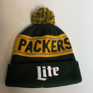 Brand New Packers NFL Pom Winter Hat